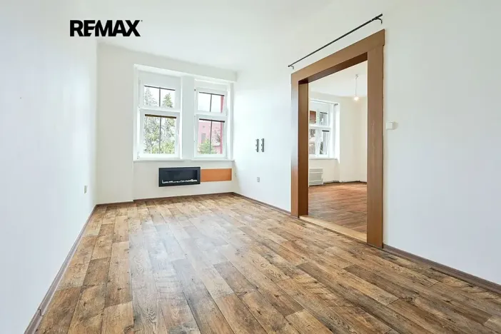 Pronájem bytu 2+kk, Plzeň, Edvarda Beneše, 57 m2