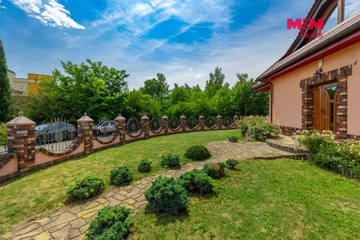 Prodej rodinného domu, Horoměřice, Akátová, 393 m2