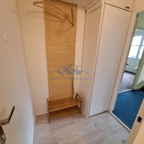 Pronájem bytu 2+kk, Klatovy, Pod Hůrkou, 37 m2