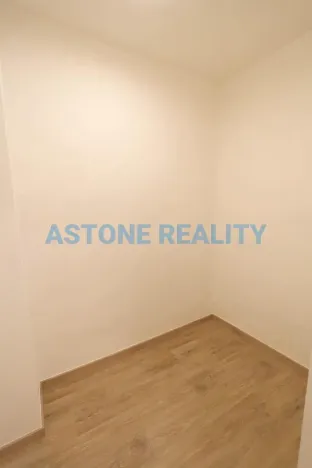 Pronájem bytu 3+1, Praha - Strašnice, Pod strání, 68 m2