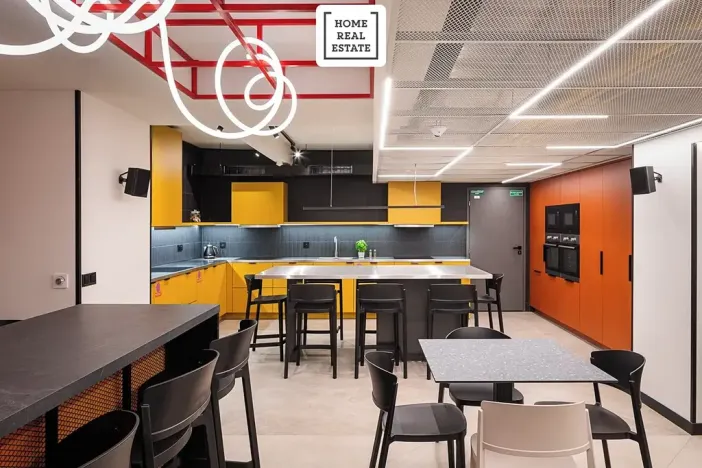 Prodej obchodního prostoru, Praha - Žižkov, Hartigova, 239 m2