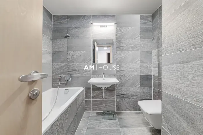 Pronájem bytu 2+kk, Praha - Holešovice, Sanderova, 59 m2