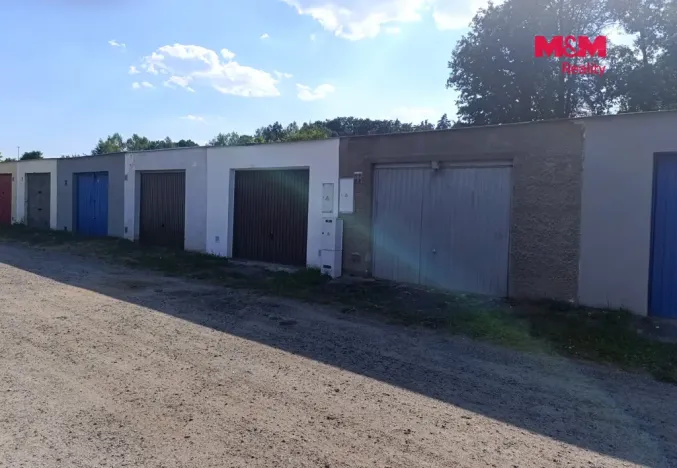 Pronájem garáže, Sosnová, 23 m2