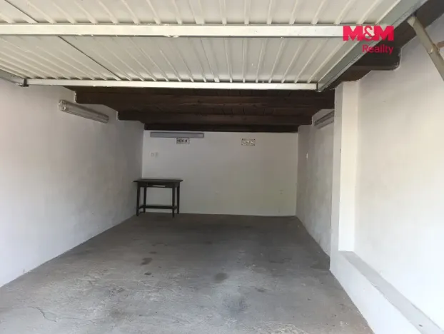 Pronájem garáže, Sosnová, 23 m2
