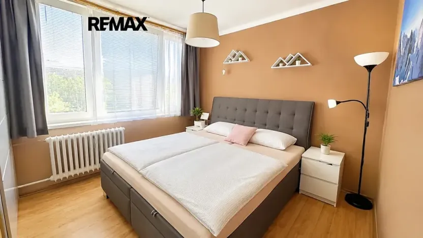 Pronájem bytu 3+1, Praha - Podolí, Kaplická, 55 m2