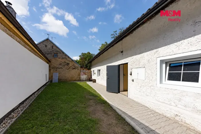 Pronájem rodinného domu, Močovice, 88 m2