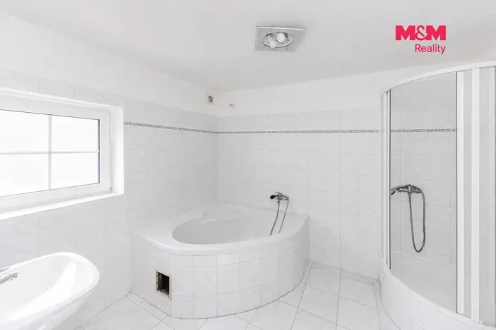Pronájem rodinného domu, Močovice, 88 m2