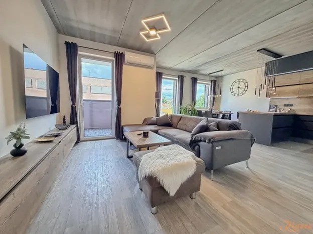 Prodej bytu 2+kk, Kladno, Vrchlického, 77 m2