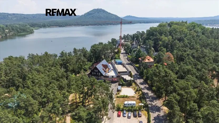 Prodej komerčního pozemku, Doksy, 3913 m2