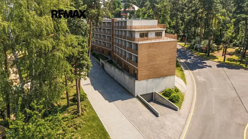 Prodej komerčního pozemku, Doksy, 3913 m2