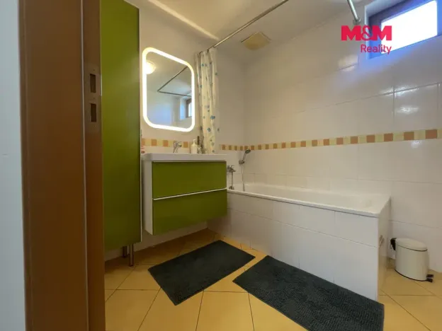 Pronájem bytu 3+kk, Praha - Střížkov, Jitravská, 83 m2