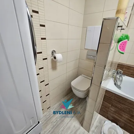 Pronájem bytu 2+1, Krupka, Sídliště, 55 m2