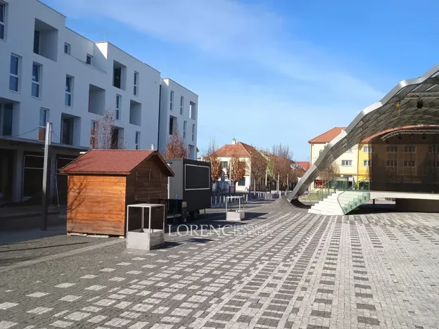Pronájem bytu 2+kk, Veselí nad Moravou, náměstí Míru, 37 m2