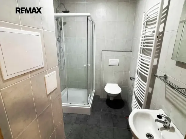 Pronájem bytu 3+1, Praha - Nové Město, Karlovo náměstí, 79 m2