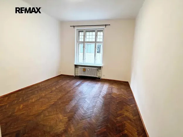 Pronájem bytu 3+1, Praha - Nové Město, Karlovo náměstí, 79 m2