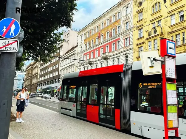 Pronájem bytu 3+1, Praha - Nové Město, Karlovo náměstí, 79 m2