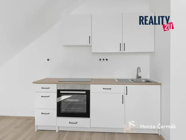 Pronájem bytu 1+kk, Svitavy, Pražská, 34 m2