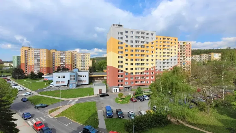 Pronájem bytu 2+1, Chomutov, Dřínovská, 66 m2