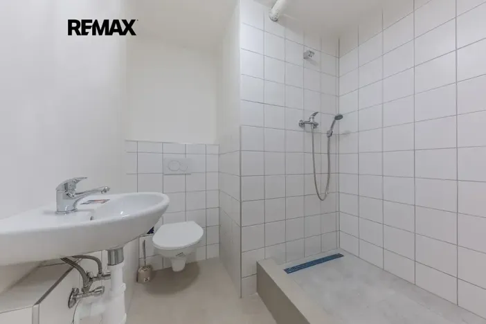 Prodej bytu 1+kk, Praha - Střížkov, Děčínská, 23 m2