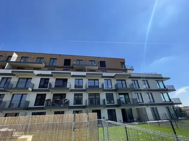Pronájem bytu 3+kk, Praha - Řeporyje, Haenkeho, 80 m2