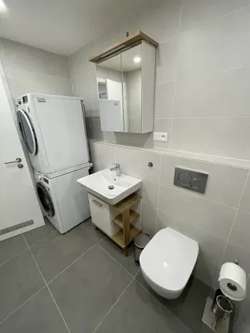 Pronájem bytu 3+kk, Praha - Řeporyje, Haenkeho, 80 m2