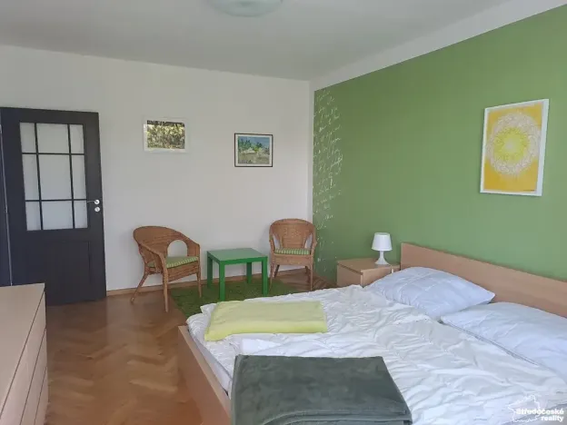 Pronájem bytu 2+1, Karlovy Vary, Lomená, 60 m2