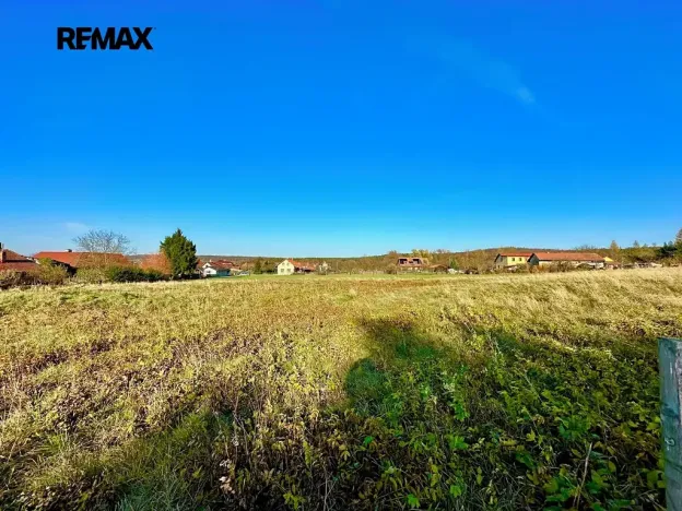 Prodej pozemku pro bydlení, Ostřetín, 5742 m2