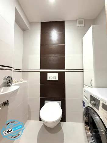 Prodej bytu 3+1, Krnov, Albrechtická, 77 m2