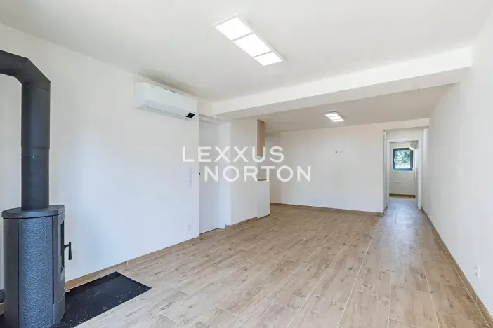 Prodej bytu 3+kk, Ostrovec, 70 m2