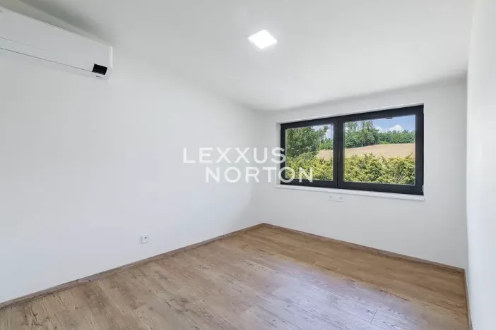 Prodej bytu 3+kk, Ostrovec, 48 m2