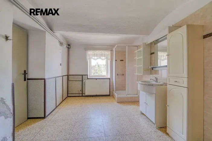 Prodej rodinného domu, Kladruby, Husova, 131 m2