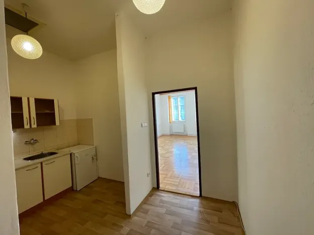 Pronájem bytu 1+1, Litomyšl, Smetanovo náměstí, 40 m2