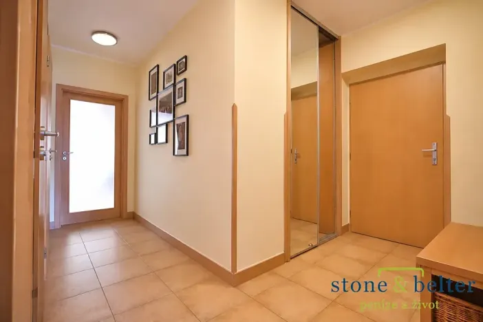 Prodej bytu 3+kk, Praha - Hlubočepy, Hlubočepská, 78 m2