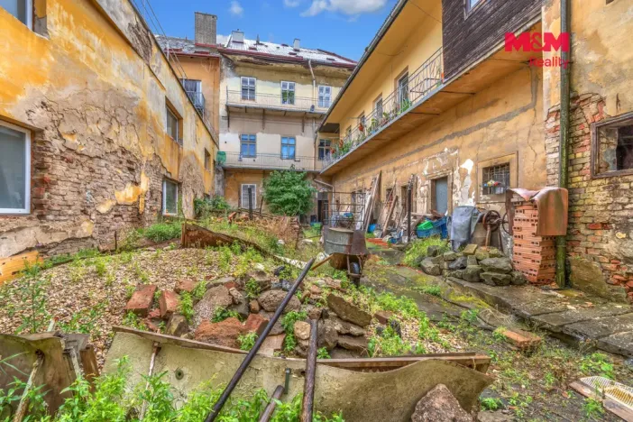 Prodej rodinného domu, Jičín - Staré Město, Valdštejnovo náměstí, 917 m2
