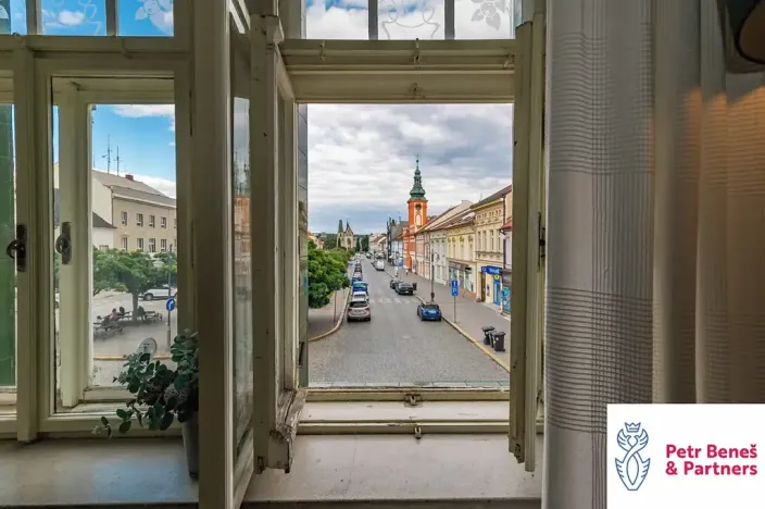 Prodej obchodního prostoru, Rakovník, Husovo náměstí, 1100 m2