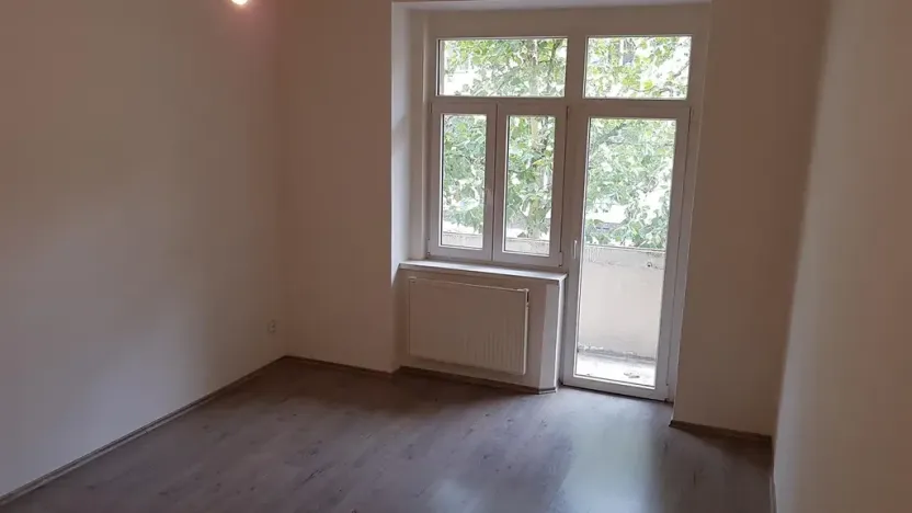 Pronájem bytu 2+kk, Praha - Žižkov, Hartigova, 50 m2
