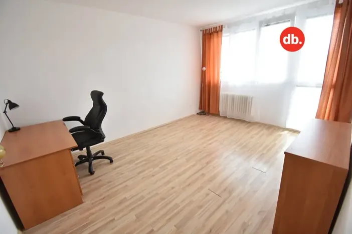 Pronájem bytu 2+1, Karlovy Vary, Dvořákova, 67 m2