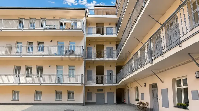 Pronájem bytu 3+kk, Praha - Žižkov, Chlumova, 76 m2