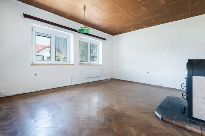 Prodej rodinného domu, Tři Dvory, 95 m2