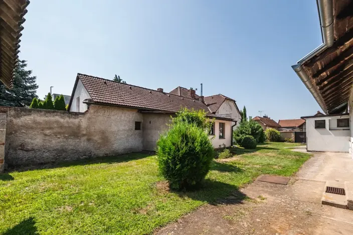 Prodej rodinného domu, Tři Dvory, 95 m2