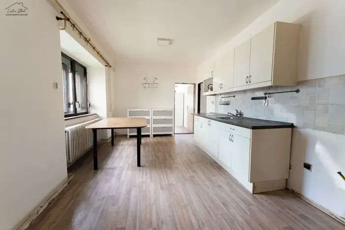 Prodej rodinného domu, Račiněves, 574 m2