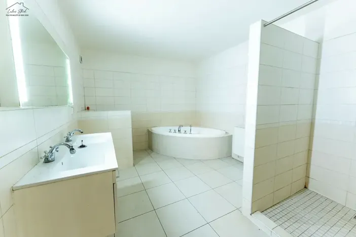 Prodej rodinného domu, Račiněves, 574 m2