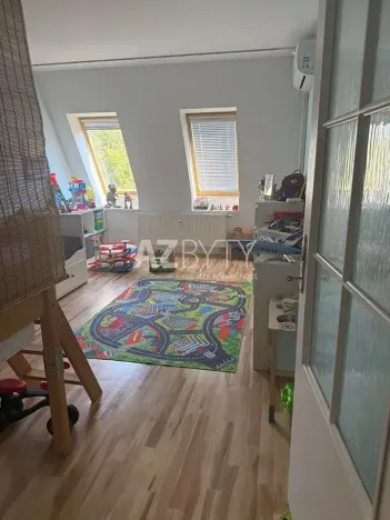 Pronájem bytu 3+kk, Praha - Střížkov, Jitravská, 90 m2
