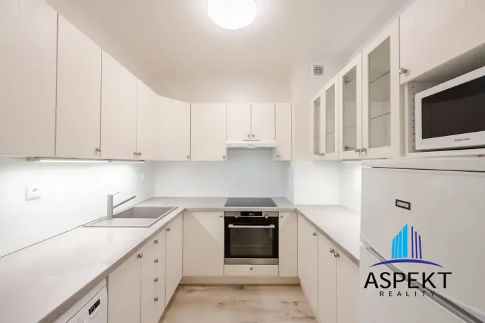 Pronájem bytu 1+kk, Praha - Stodůlky, Volutová, 52 m2