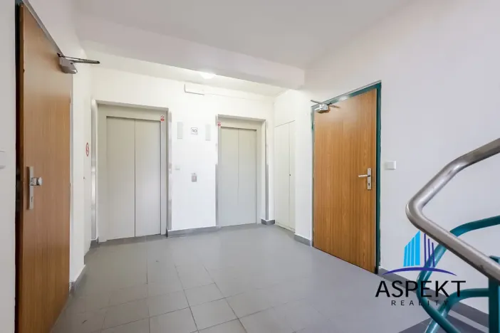 Pronájem bytu 1+kk, Praha - Stodůlky, Volutová, 52 m2
