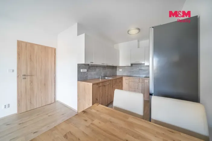 Pronájem bytu 2+kk, Třemošná, Školní, 50 m2