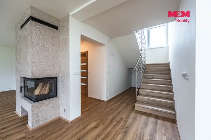 Prodej rodinného domu, Žižice - Osluchov, 248 m2