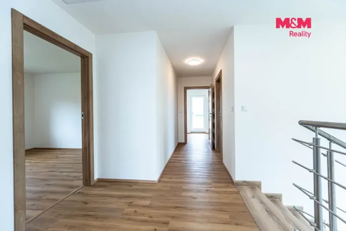 Prodej rodinného domu, Žižice - Osluchov, 248 m2