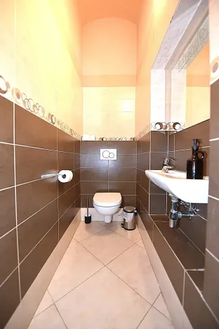 Prodej bytu 6+kk a větší, Praha - Nové Město, Hálkova, 224 m2