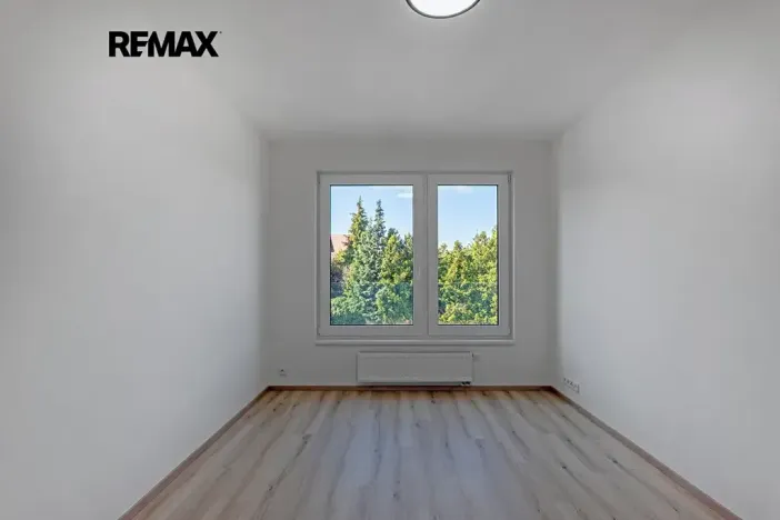 Pronájem bytu 3+kk, Praha - Kamýk, Hodkovická, 80 m2